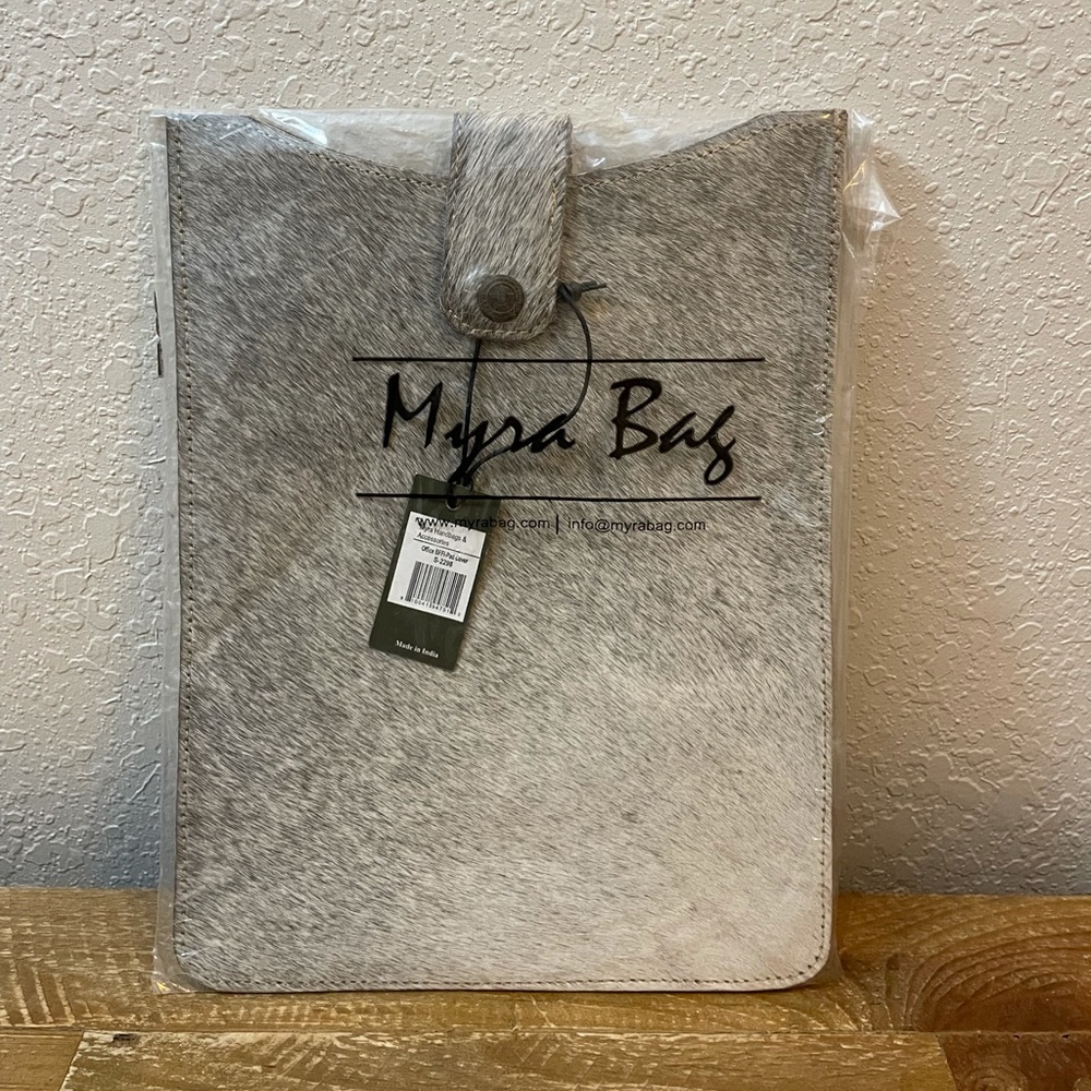 Myra Bag I-Pad Cover